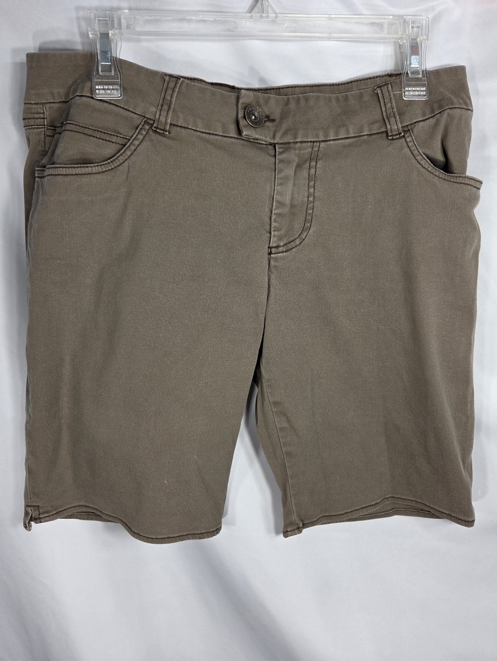 Arizona Jean Co Taupe /Brown 5 Pocket Button Flap Back Pockets Shorts Size Large
